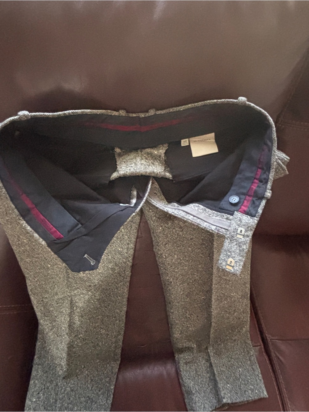 Burberry Gray Tweed Trousers with Black Lining